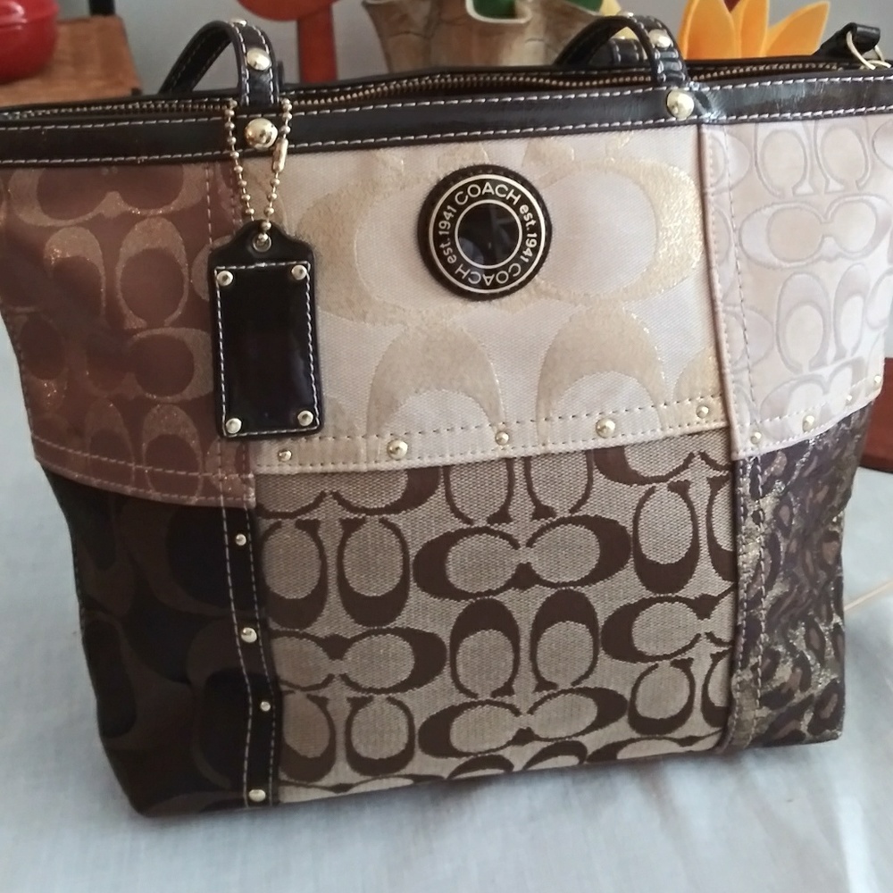 Coach  tote.